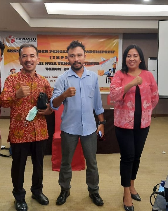 Ikut Sekolah Kader Pengawasan Partisipatif, Simeon jadi Peserta Terbaik