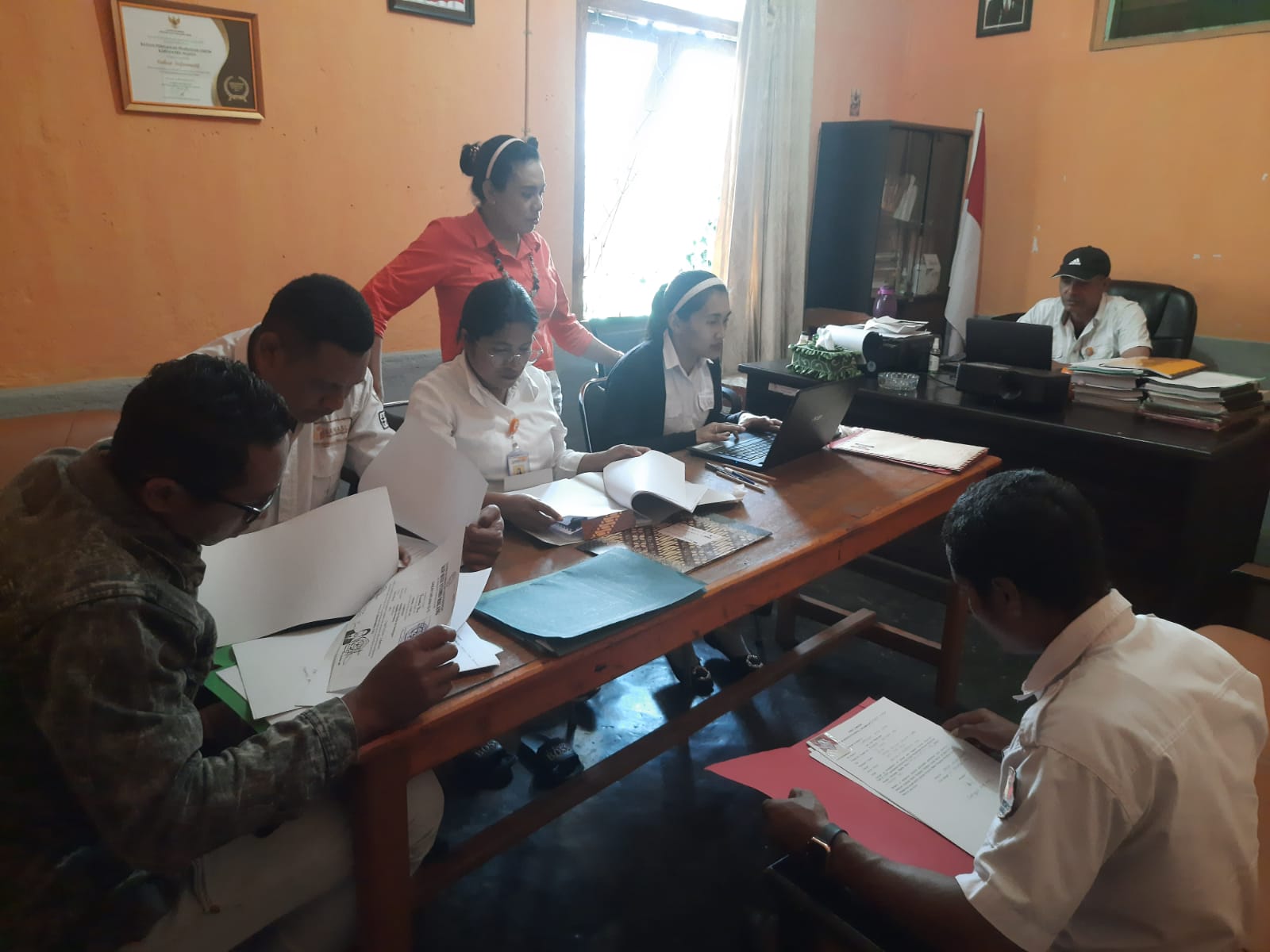 Penelitian Berkas Administrasi Pendaftaran Calon Panwascam
