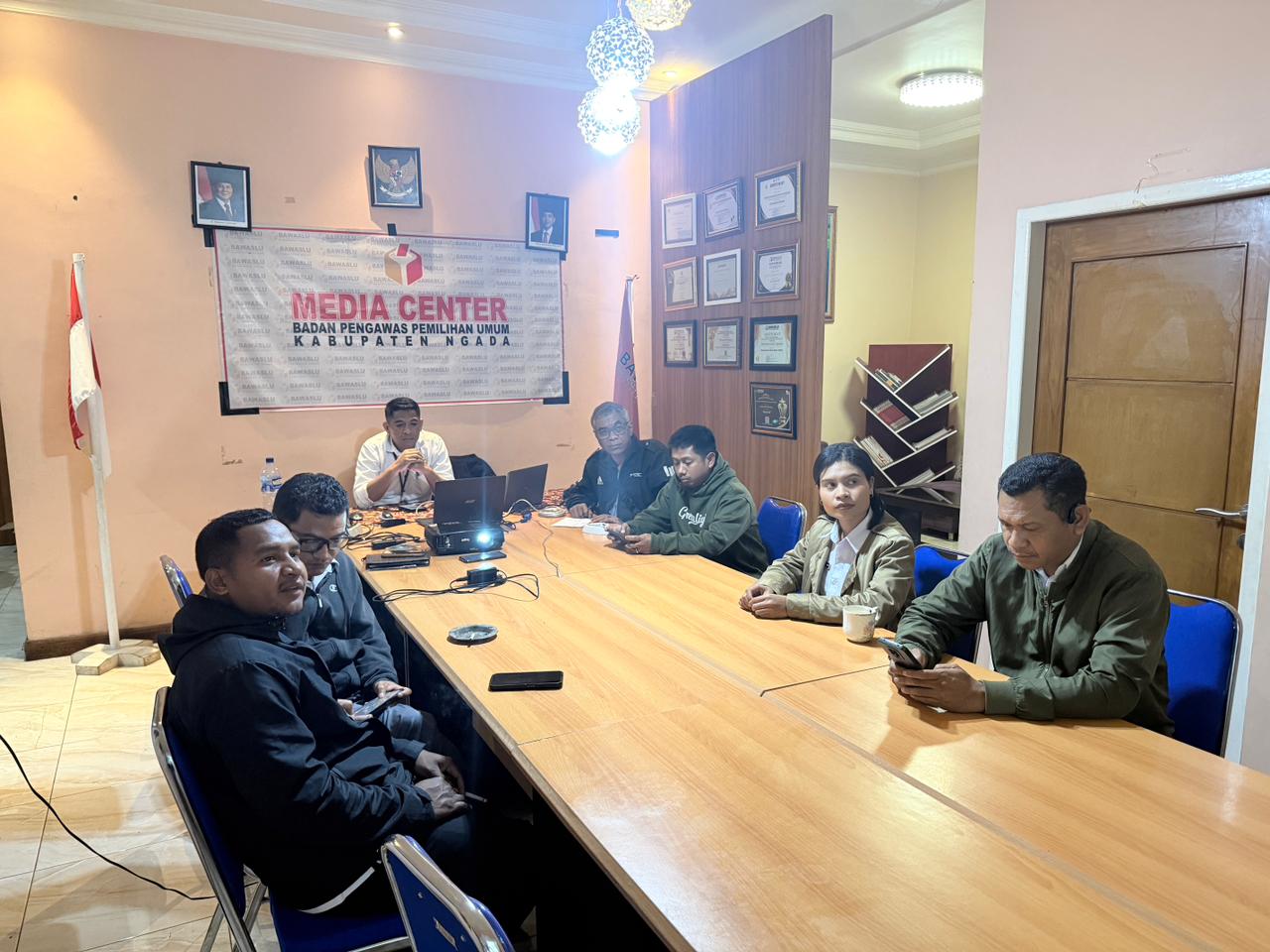Rapat Konsolidasi Programa Divisi Hukum dan Penyelesaian Sengketa