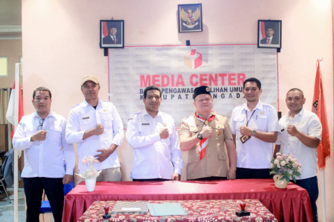 PKS Bawslu dengan Pramuka