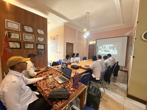 MINGGAR PERTAMA