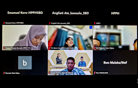 Bawaslu Ngada Sampaikan Masukan DIM Perbawaslu Pengawasan Partisipatif dalam Rapat Inventarisasi Produk Hukum Bawaslu NTT