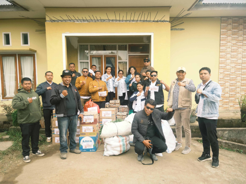 Bawaslu Ngada Peduli Gempa Flores, Salurkan Bantuan Di 3 Titik Wilayah Utara Ngada