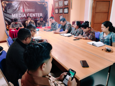 Bawaslu Ngada Tindak Lanjuti Evaluasi Pengawasan Pemilu 2026