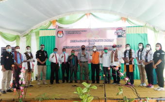 BAWASLU NGADA HADIRI DEKLARASI KAMPANYE DAMAI PASANGAN CALON BUPATI DAN WAKIL BUPATI NGADA TAHUN 2020