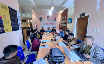 Koordinasi DPT berkelanjutan dan Pembuatan IKD Bawaslu Ngada undang Dukcapil