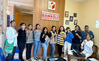 Bawaslu Kabupaten Ngada Gelar Temu Diskusi Pojok Pengawasan Bersama Komunitas Zo'o Mora Ngada