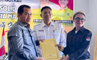 Bawaslu Ngada Awasi Sosialisasi Pemutakhiran Data Partai Politik Semester I Tahun 2026 di Partai Golkar